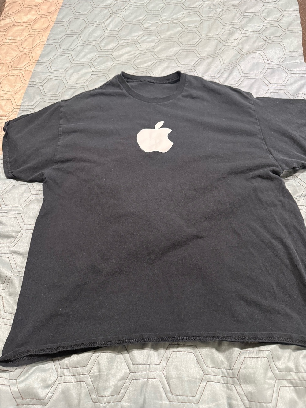 Vintage Apple  T Shirt Sz XL Black/White, No Tags